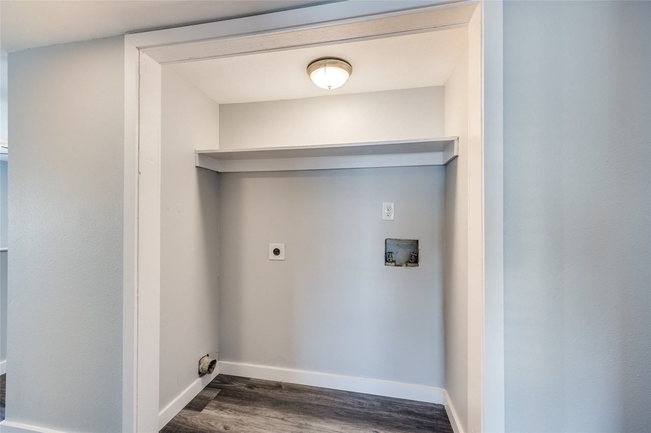 5725 Harvest Hill Rd #2041 - Photo 6 of 12