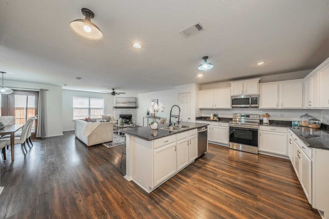 10541 Rising Knoll Ln - Photo 6 of 27