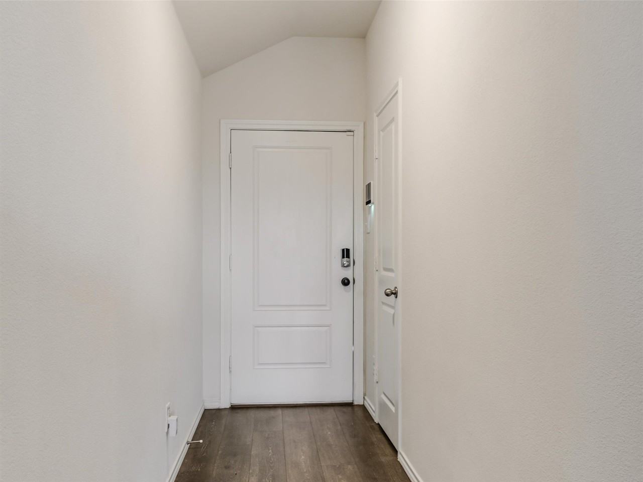 304 Patina St - Photo 3 of 25