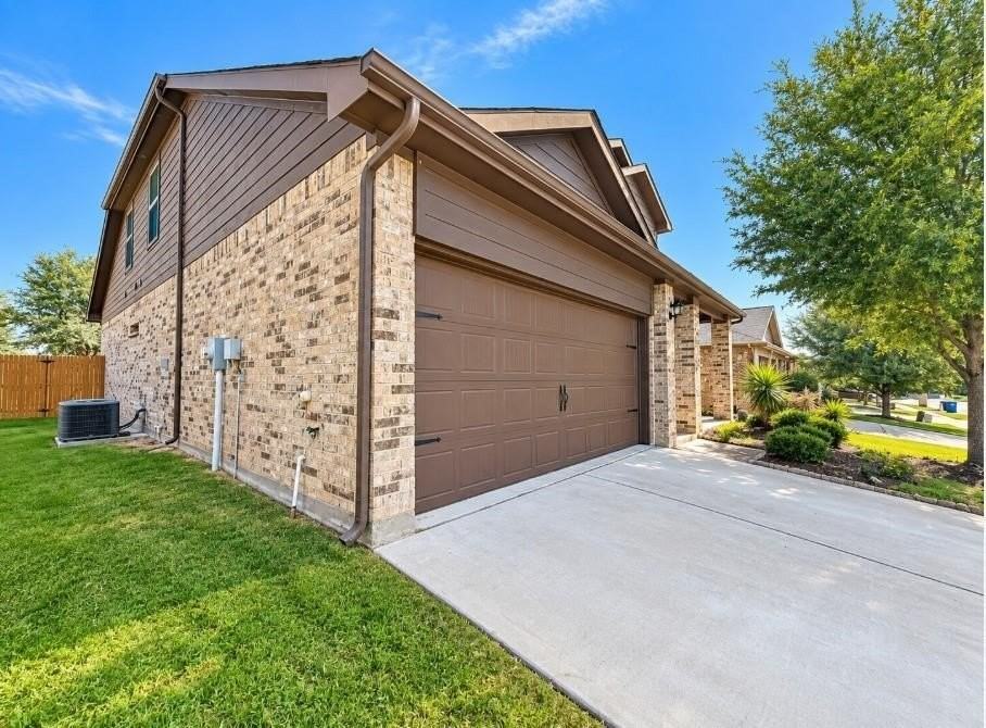 644 River Rock Dr - Photo 2 of 11