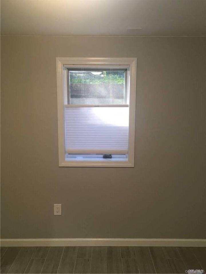 54 Dorchester St #2 - Photo 7 of 17