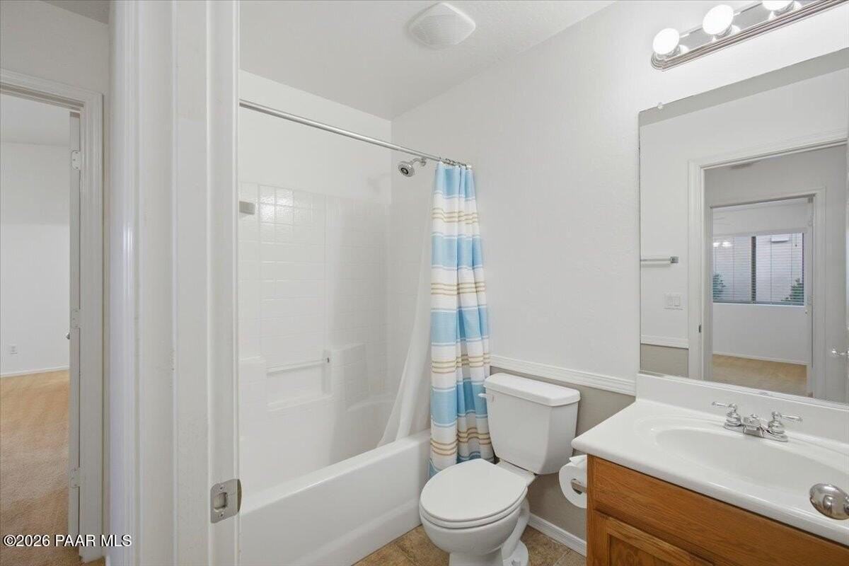 605 Harding Rd - Photo 6 of 16