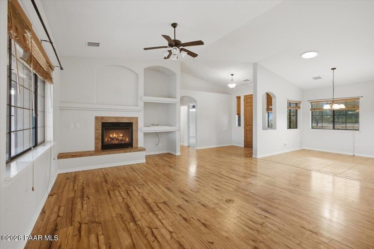 2330 W Gambels Ridge Dr - Photo 3 of 16