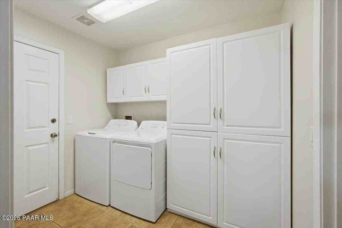 2330 W Gambels Ridge Dr - Photo 4 of 16