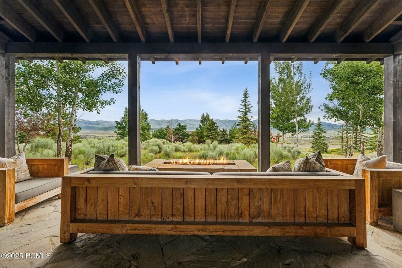 8238 Western Sky - Photo 4 of 38