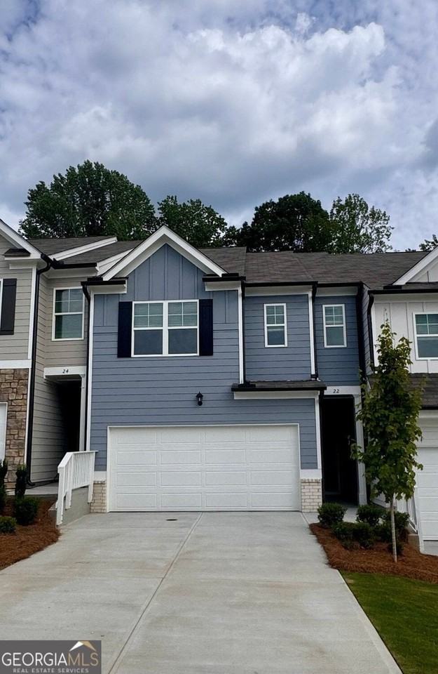 22 Berryville Dr
