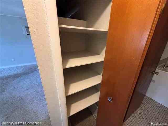 4066 Agnes Ave - Photo 5 of 12