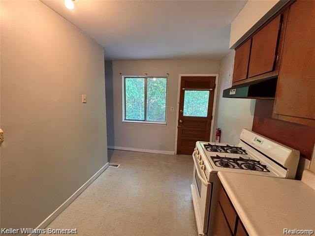 4066 Agnes Ave - Photo 7 of 12