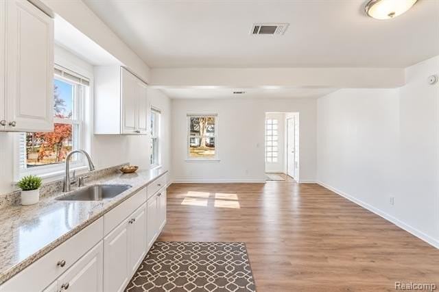 7500 Anna Ave - Photo 7 of 17
