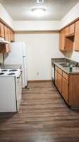 featured image of 410 W Fir Rd