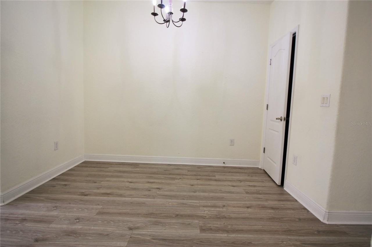 17409 Promenade Dr #17409 - Photo 7 of 12