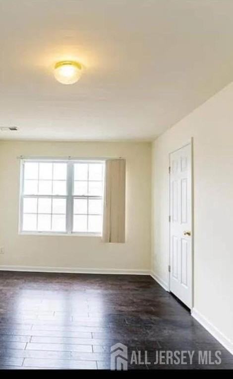47 Sharot St Unit 2 - Photo 5 of 8