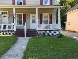 featured image of 208 Elm St