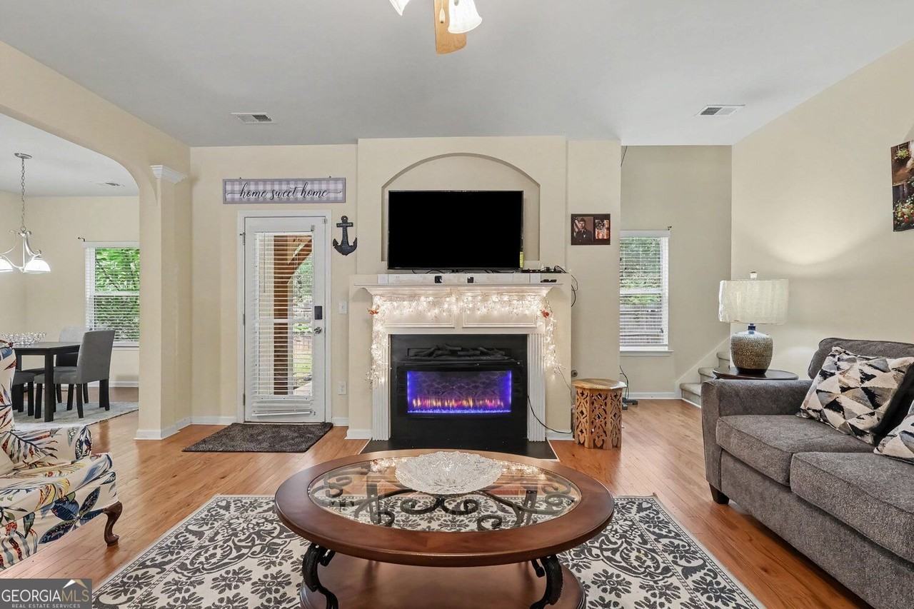 5440 Stirrup Way - Photo 7 of 37