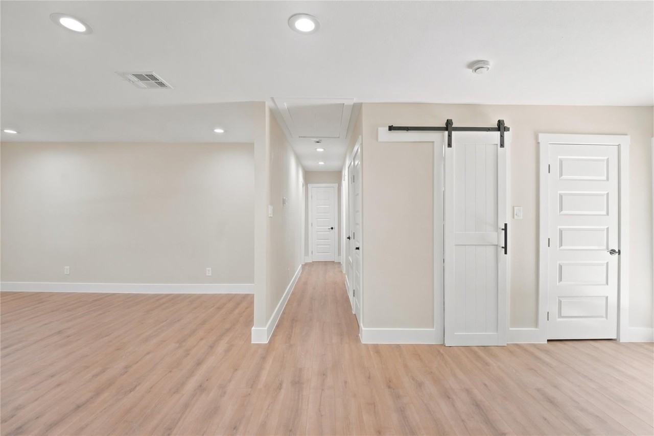 125 Discovery Ln - Photo 4 of 10