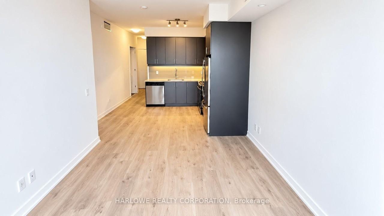 7895 Jane Street #203 - Photo 3 of 6