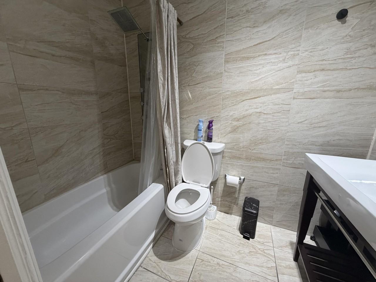 905 Se 15th St #2 - Photo 7 of 15