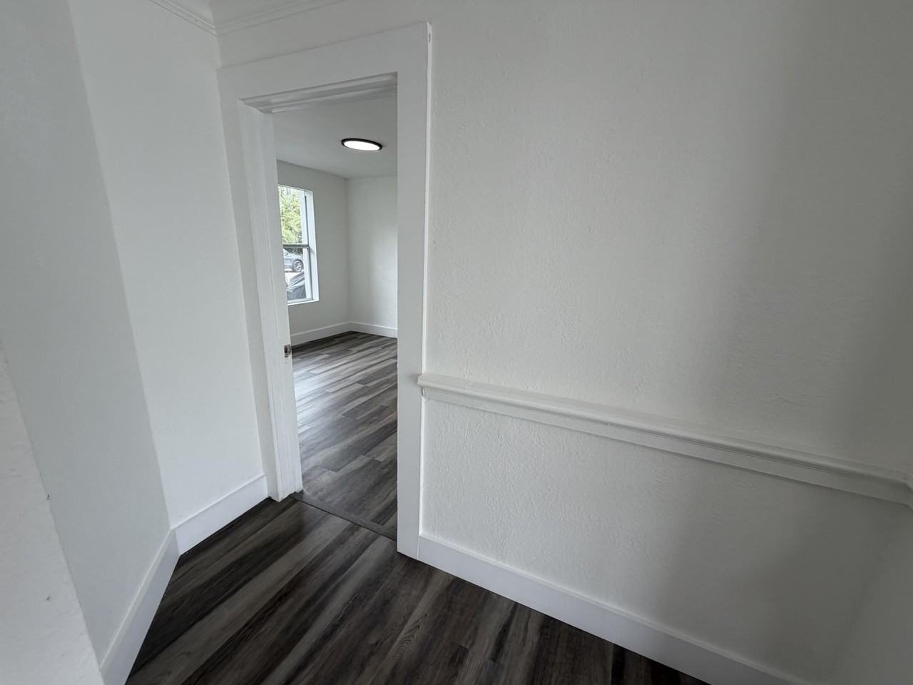 844 Ne 17th Way #1 - Photo 4 of 22