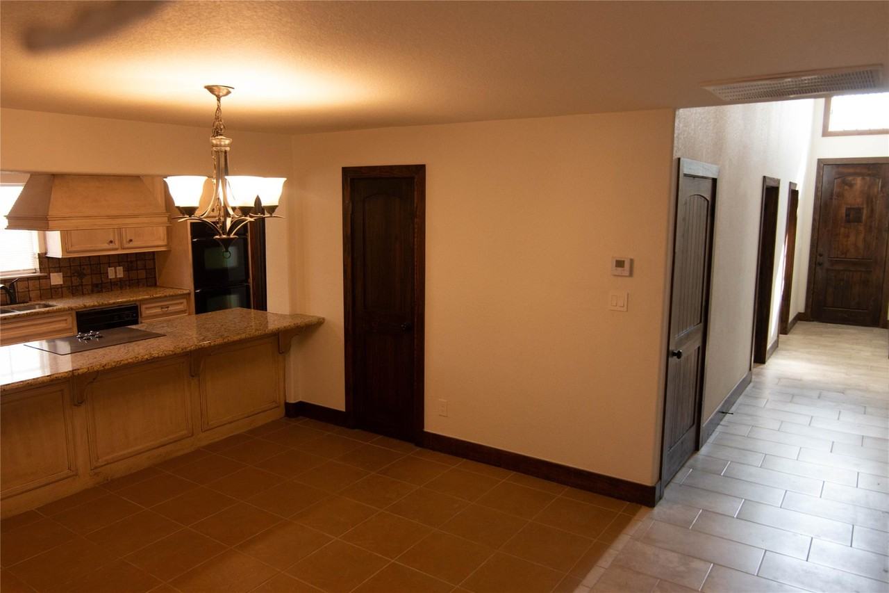 29511B Turnbury Village Dr - Photo 5 of 18