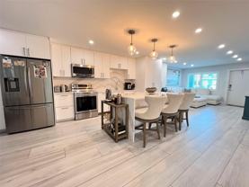 2115 Ne 37th Dr - Photo 1 of 1
