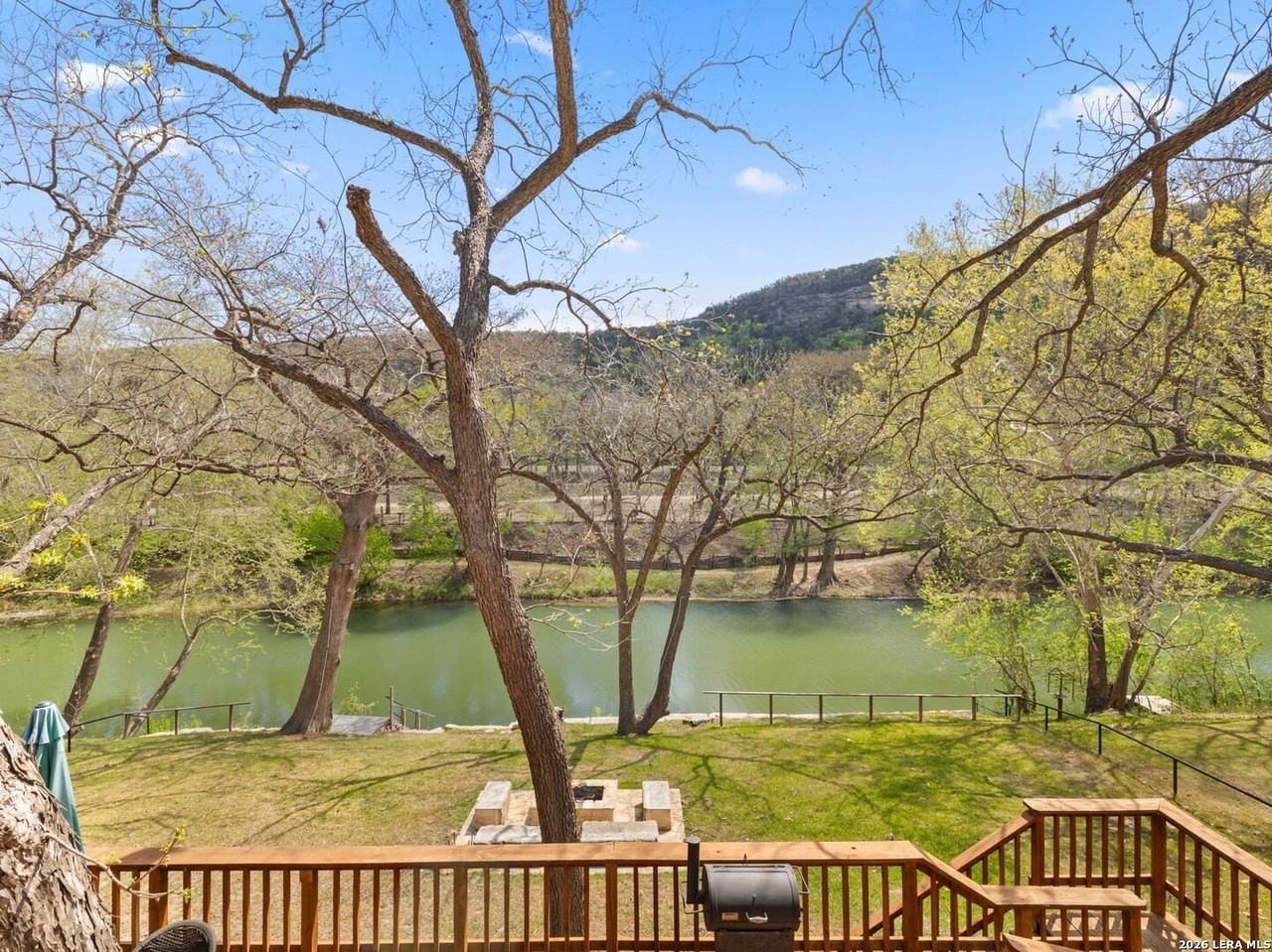 1806 Ponderosa Dr - Photo 4 of 41