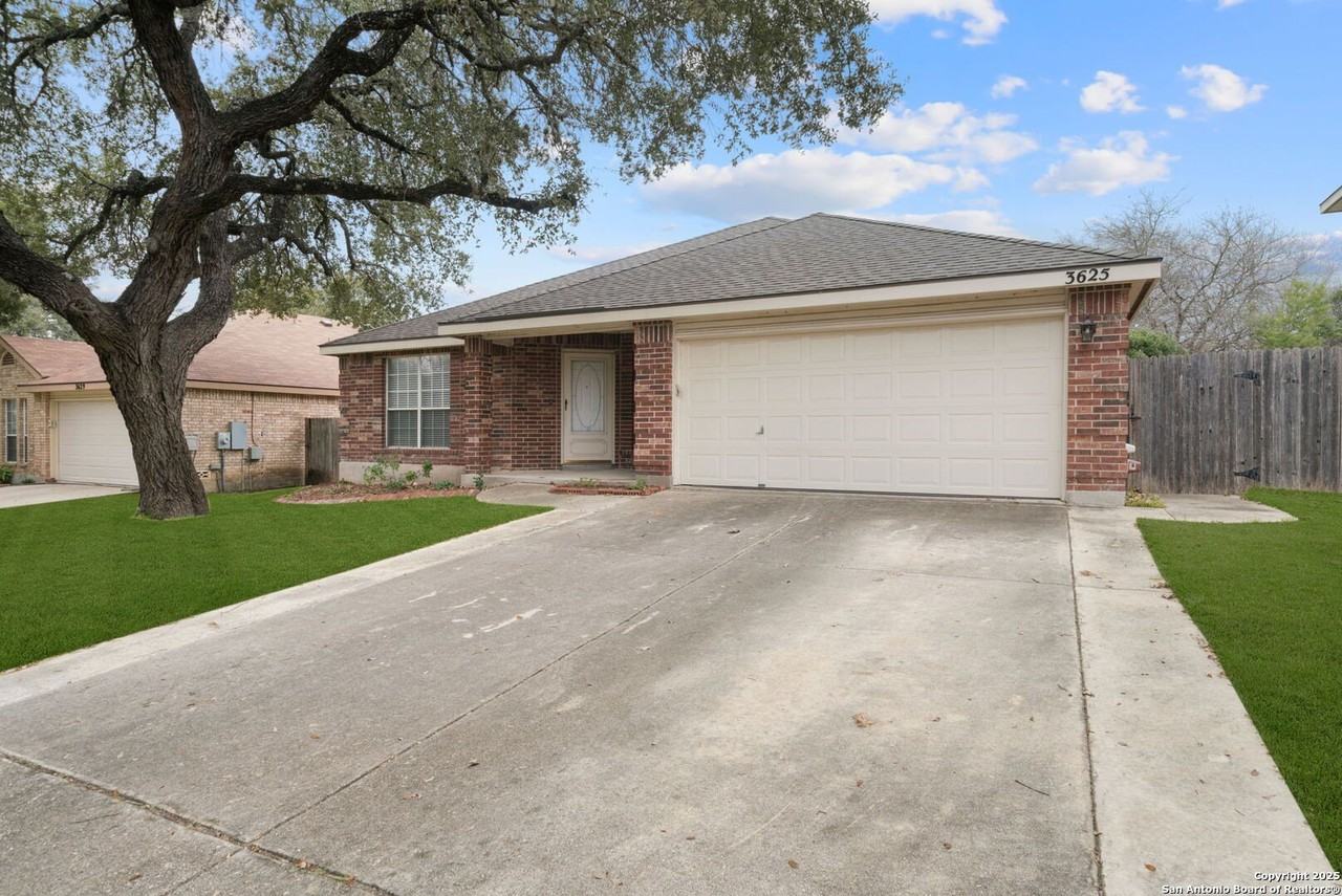 3625 Diamond Fls - Photo 2 of 29