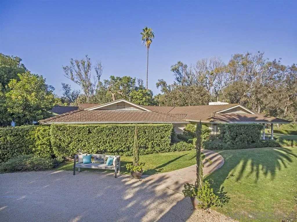 6224 Los Naranjos Ct - Photo 4 of 24
