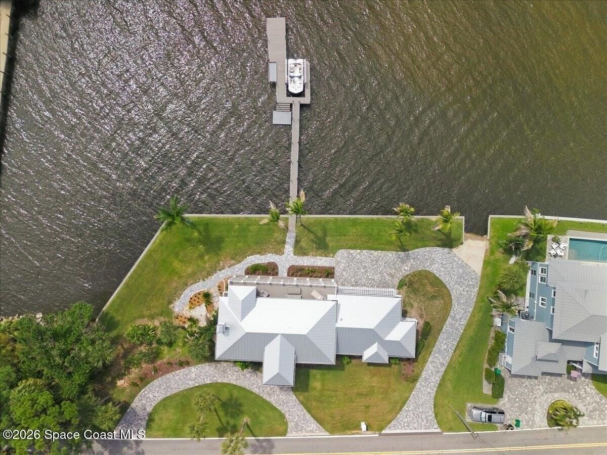 2805 S Tropical Trl - Photo 2 of 49