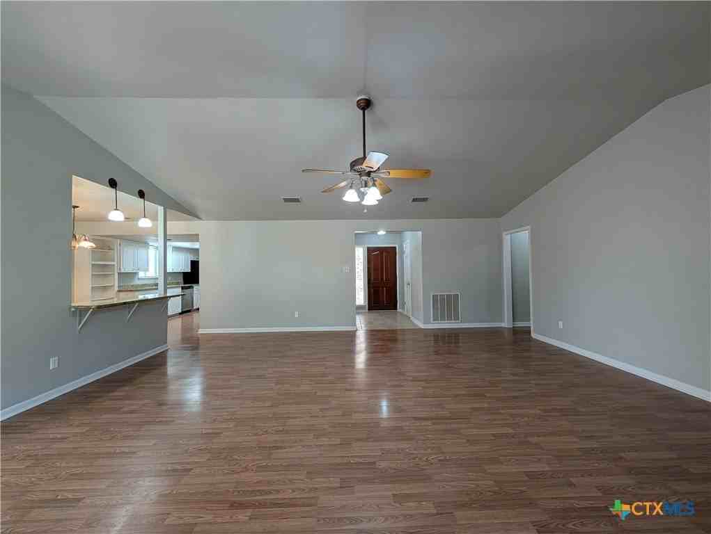 619 Summerwood Dr - Photo 7 of 47