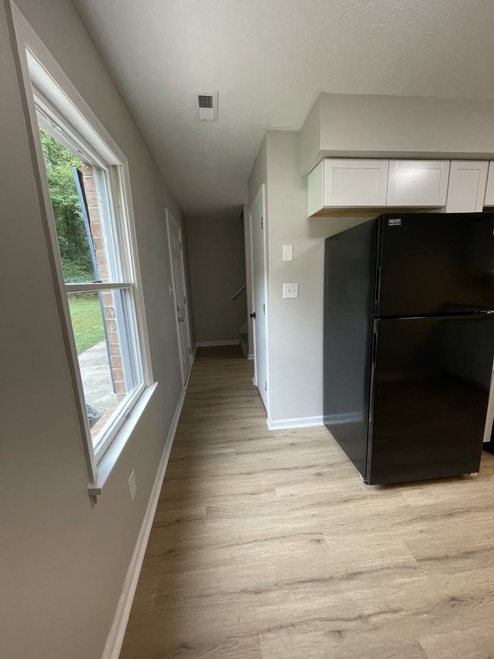 Northvail Dr #121 - Photo 2 of 13
