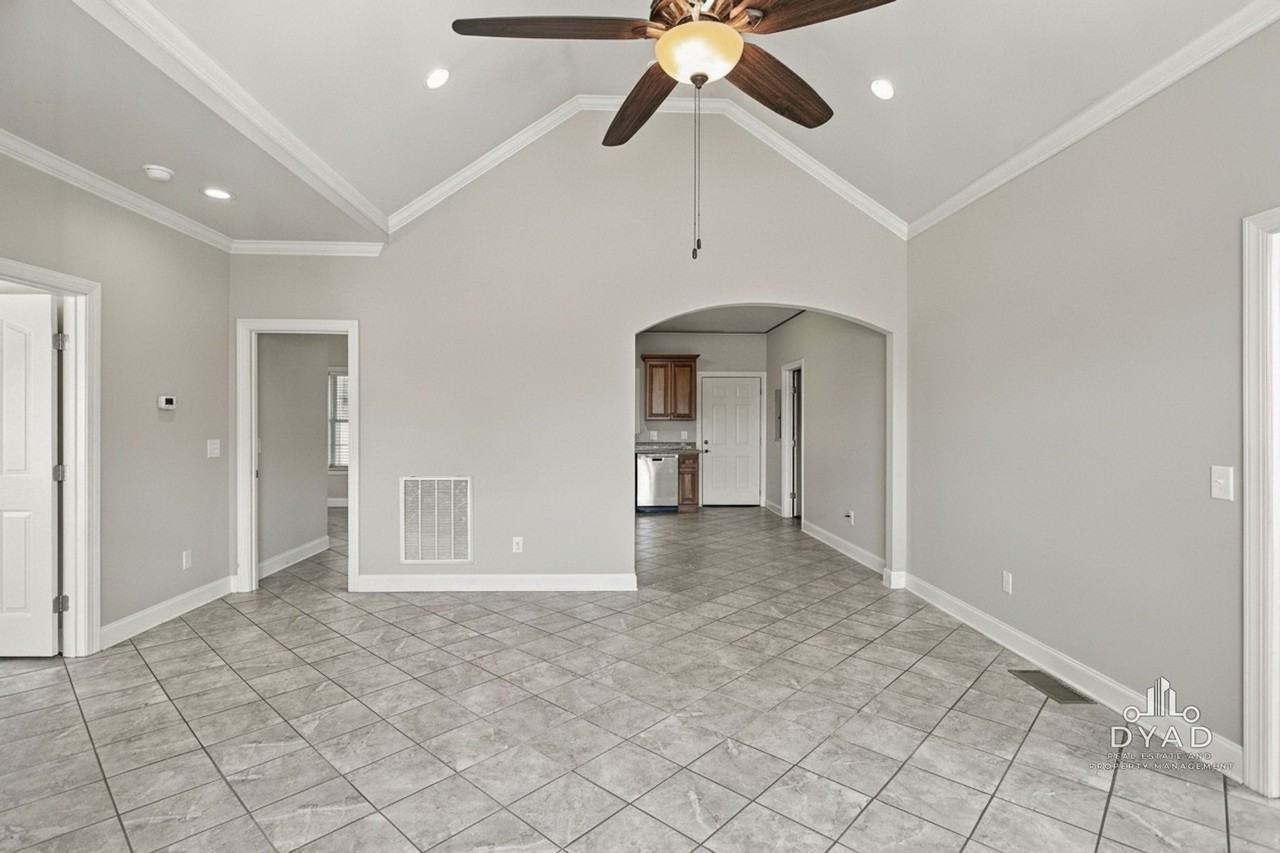 1103 Moreno Ln #1 - Photo 6 of 25