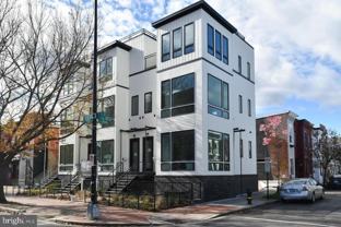 808 13th St Ne #B - Photo 1 of 1