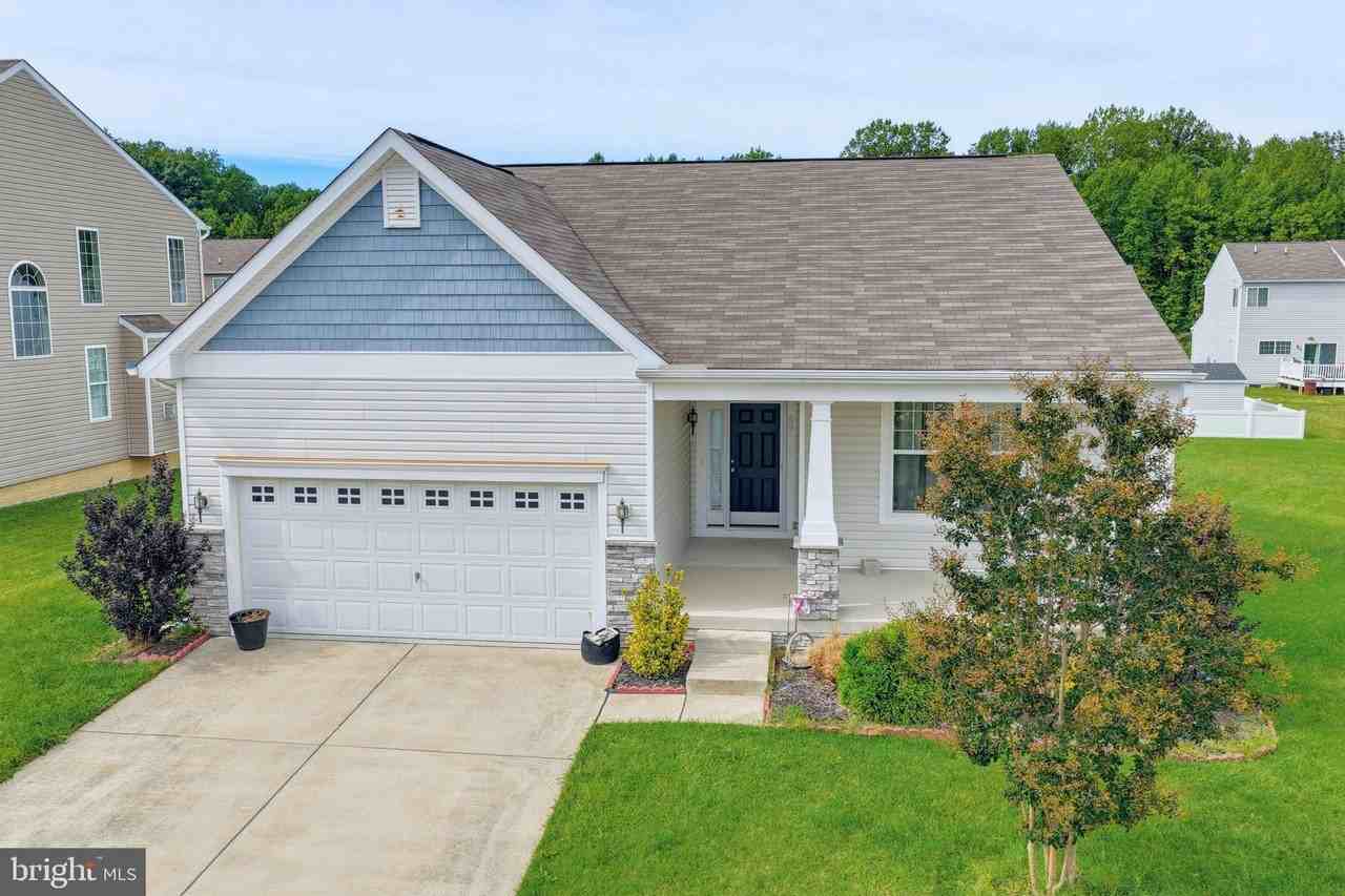 69 Boone Ct - Photo 2 of 50
