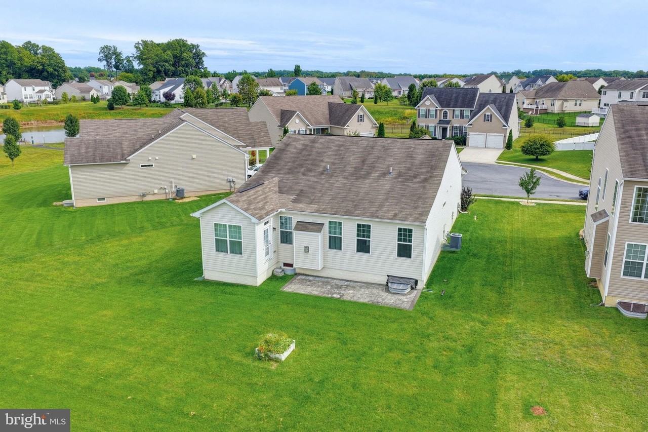 69 Boone Ct - Photo 6 of 50