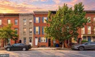 featured image of 926 S Hanover St