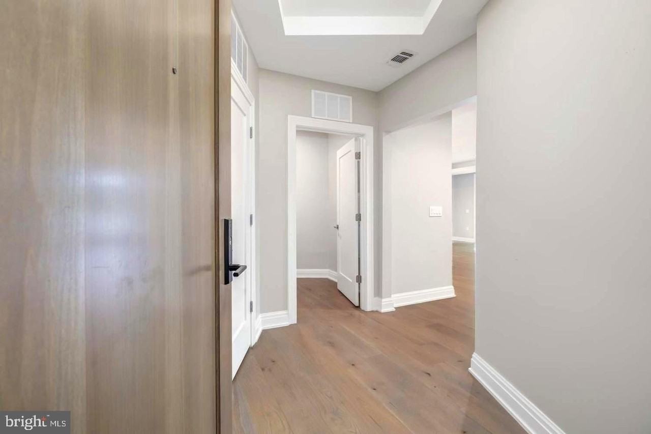 8551 Connecticut Ave #610 - Photo 5 of 47