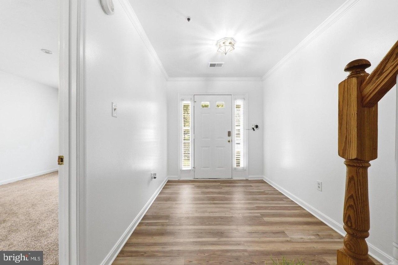 20207 Yankee Harbor Pl - Photo 3 of 50