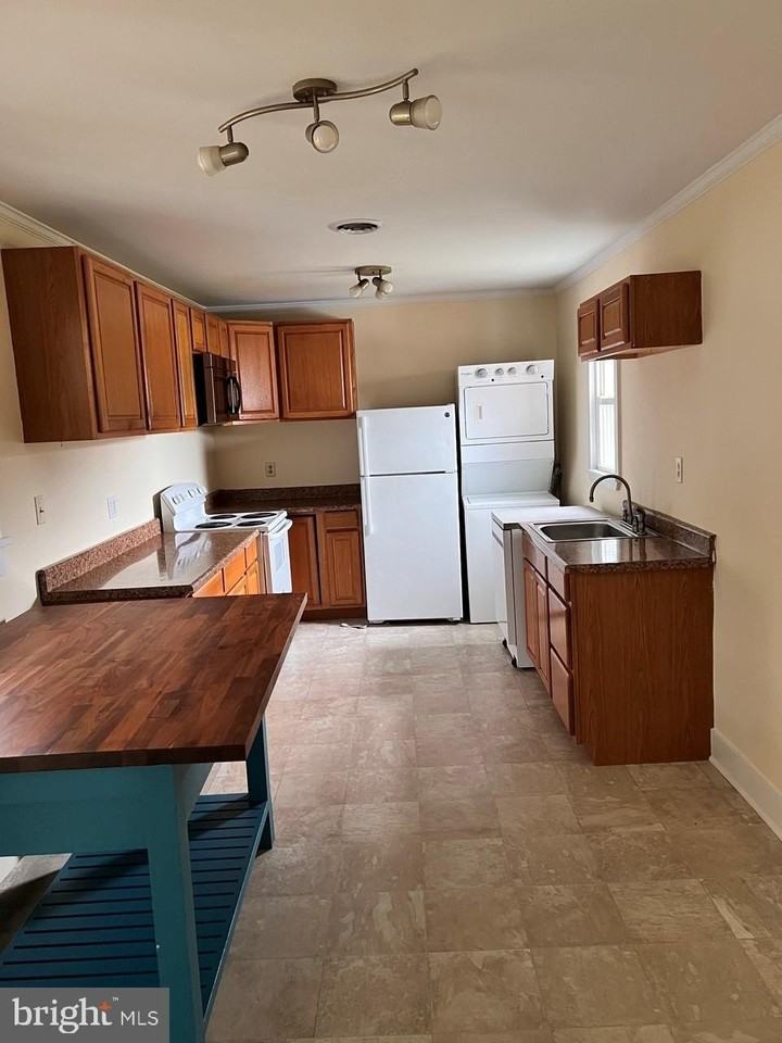 7127 Bozman Neavitt Rd - Photo 3 of 13