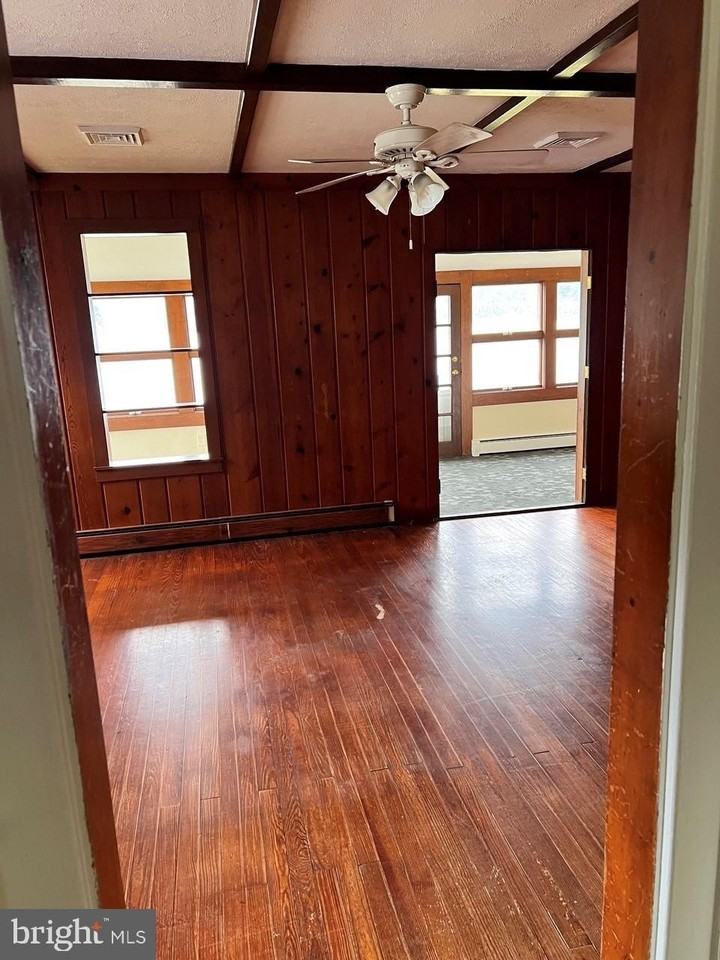 7127 Bozman Neavitt Rd - Photo 5 of 13