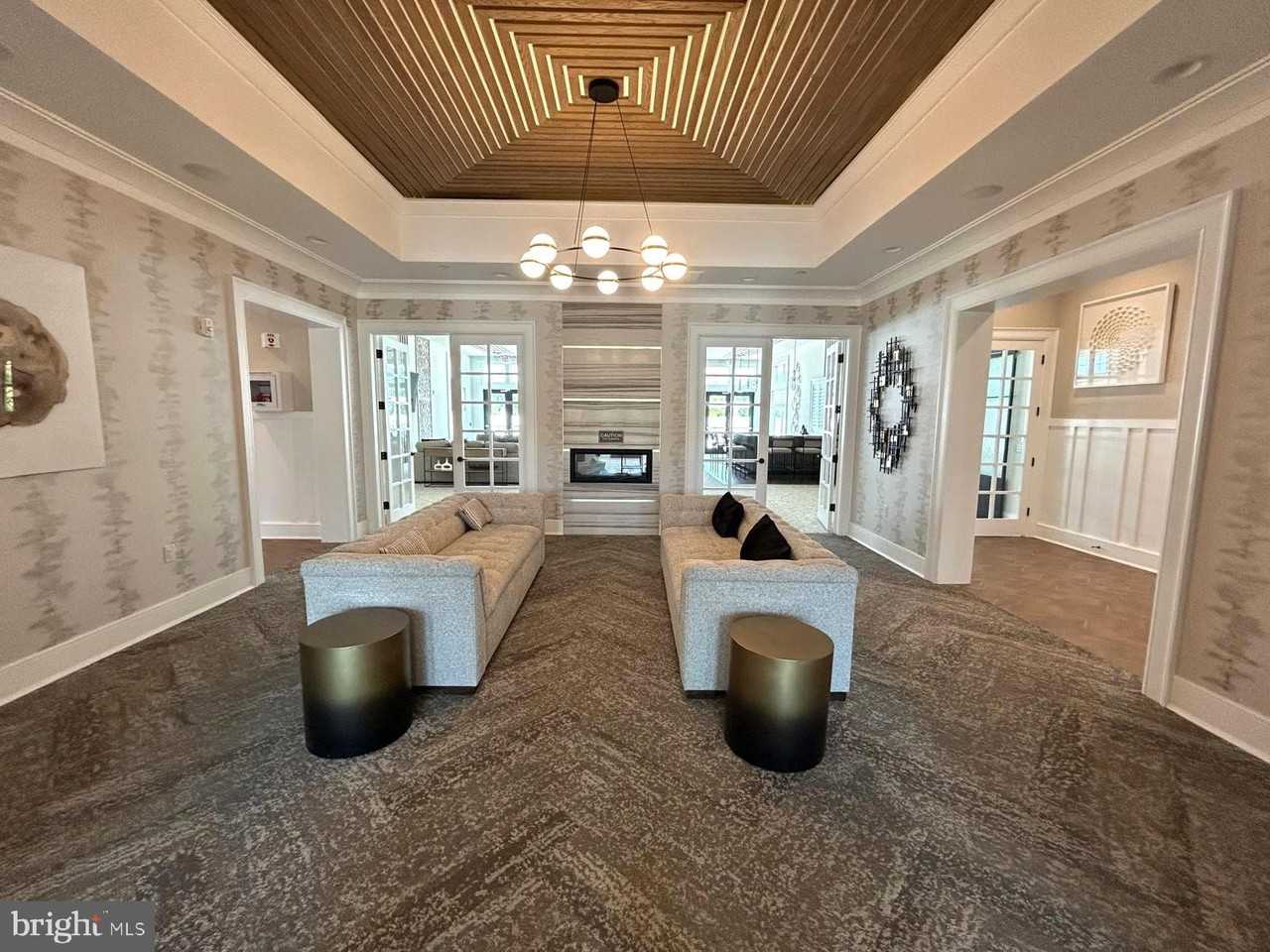 2307 Jacob Francis Way - Photo 4 of 36