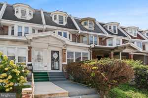 featured image of 4938 Chestnut St #A