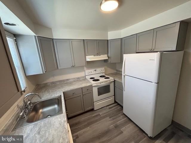 2051 N Susquehanna Trl #B - Photo 2 of 5
