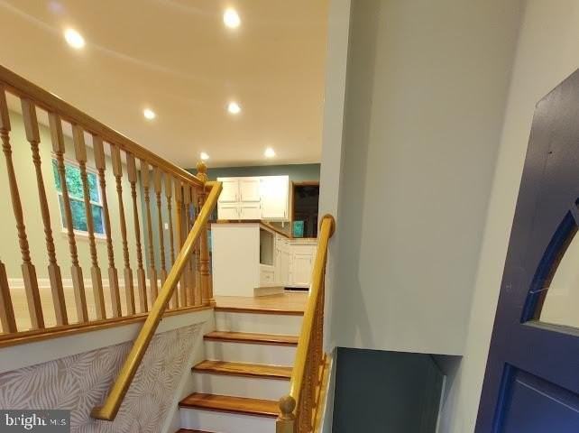 11570 Embers Ct - Photo 4 of 21