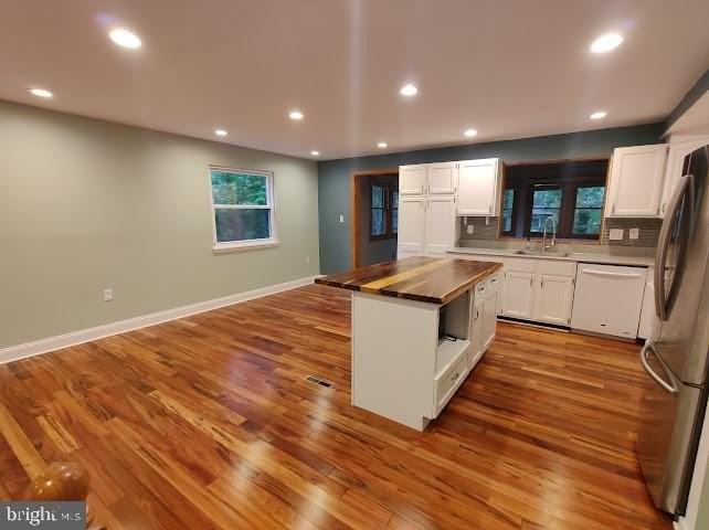 11570 Embers Ct - Photo 7 of 21