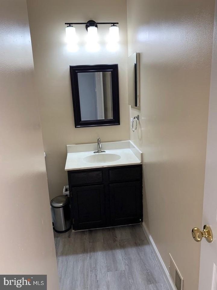 13116 Quail Creek Ln - Photo 7 of 24