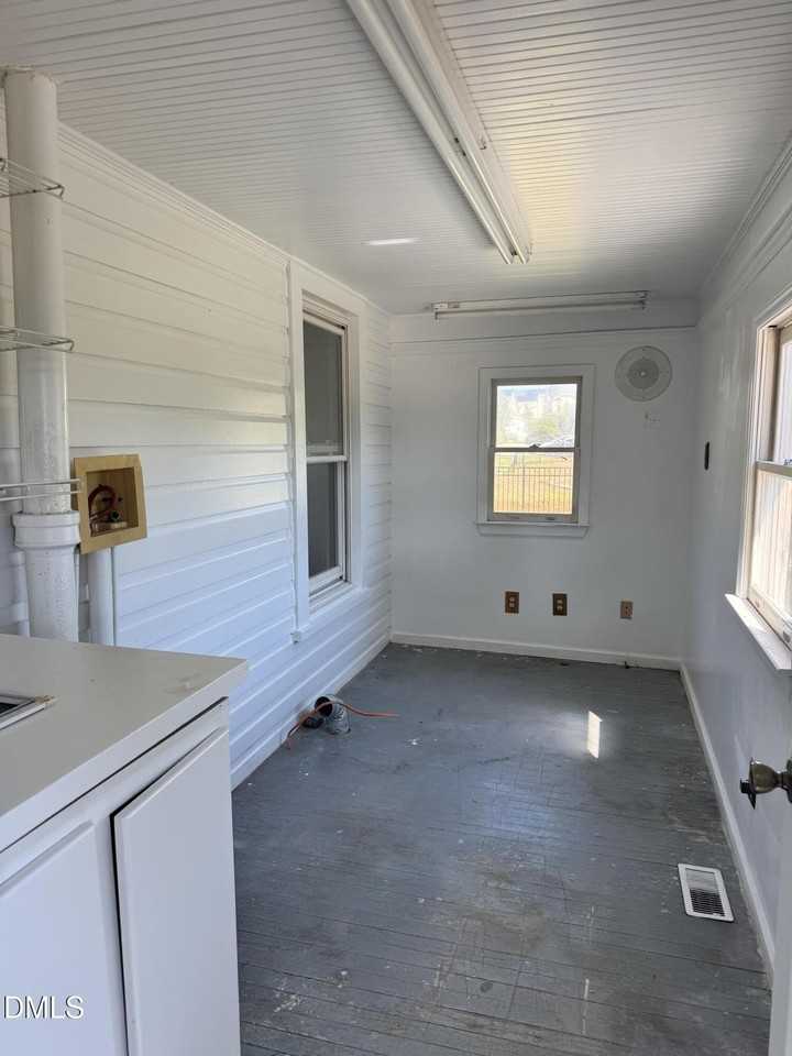 120 Cotten Dr - Photo 4 of 14