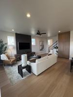 featured image of 953 N Manen St