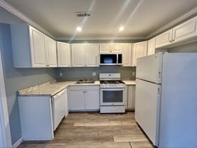 516 Saint Paul Pl #516-4 - Photo 1 of 1