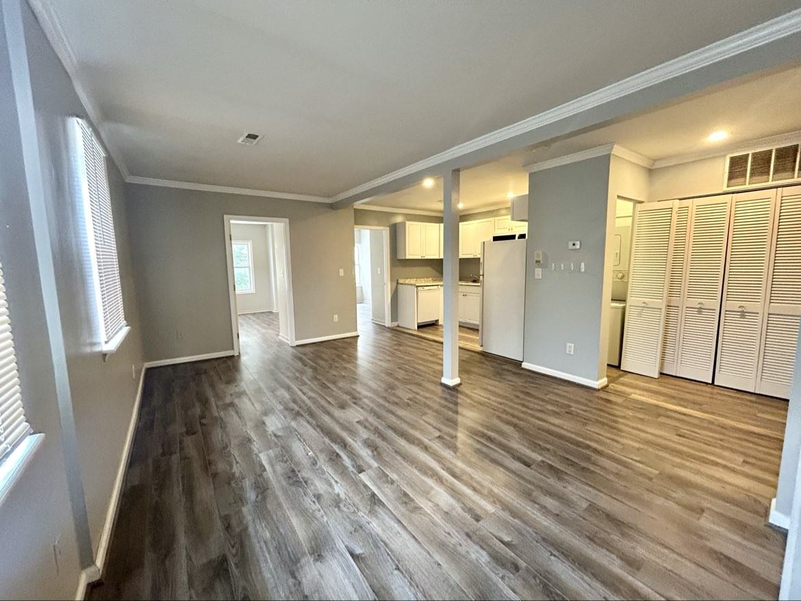 516 Saint Paul Pl #516-4 - Photo 2 of 10