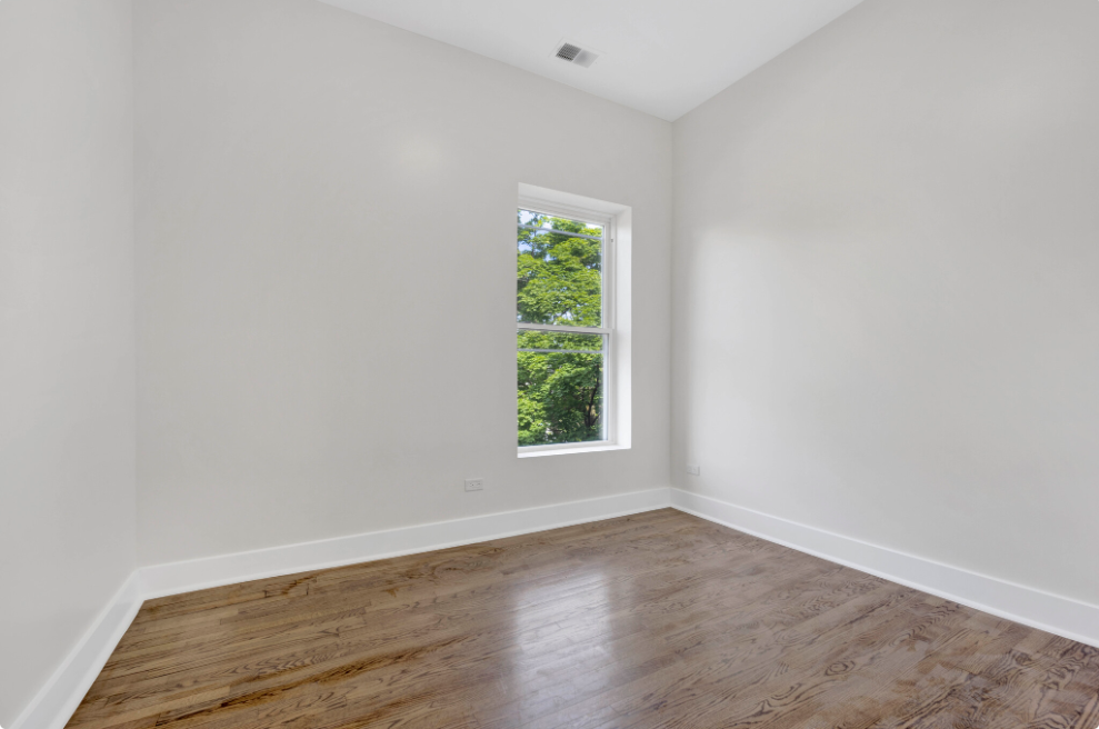 4927 South Prairie AvenueUnit 2N #2N - Photo 7 of 11